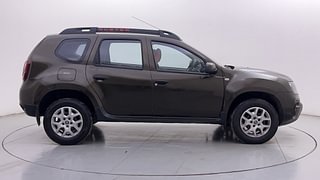 Used 2021 Renault Duster [2020-2022] RXE Turbo Petrol Petrol Manual exterior RIGHT SIDE VIEW