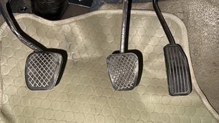 Used 2013 Honda Amaze [2013-2016] 1.2 VX i-VTEC Petrol Manual interior PEDALS VIEW