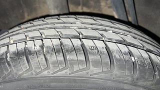 Used 2018 Renault Kwid [2015-2019] RXT Petrol Manual tyres RIGHT REAR TYRE TREAD VIEW