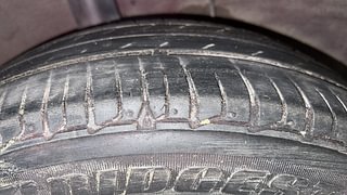 Used 2014 Hyundai Xcent SX 1.2 (O) Petrol Manual tyres RIGHT REAR TYRE TREAD VIEW