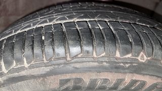 Used 2014 Hyundai Xcent SX 1.2 (O) Petrol Manual tyres RIGHT FRONT TYRE TREAD VIEW