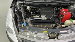 Used 2013 Maruti Suzuki Swift [2011-2017] VXi Petrol Manual engine ENGINE RIGHT SIDE VIEW