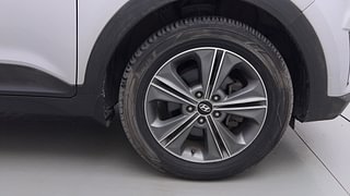 Used 2017 Hyundai Creta [2015-2018] 1.6 SX Plus Auto Diesel Automatic tyres RIGHT FRONT TYRE RIM VIEW