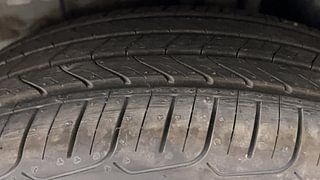 Used 2017 Hyundai Elite i20 [2014-2018] Asta 1.2 (O) Petrol Manual tyres LEFT REAR TYRE TREAD VIEW