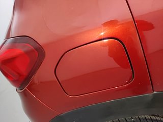 Used 2018 Renault Kwid [2015-2019] RXT Petrol Manual dents MINOR SCRATCH