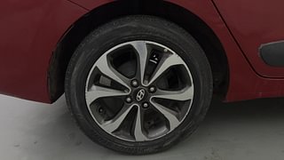 Used 2014 Hyundai Xcent SX 1.2 (O) Petrol Manual tyres RIGHT REAR TYRE RIM VIEW