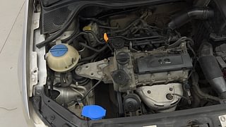 Used 2011 Volkswagen Polo [2010-2014] Highline1.2L (P) Petrol Manual engine ENGINE RIGHT SIDE VIEW