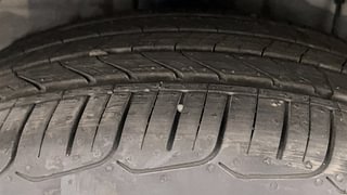 Used 2017 Hyundai Elite i20 [2014-2018] Asta 1.2 (O) Petrol Manual tyres RIGHT REAR TYRE TREAD VIEW