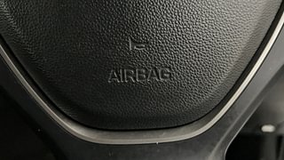 Used 2017 Hyundai Elite i20 [2014-2018] Asta 1.2 (O) Petrol Manual top_features Airbags