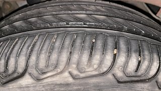 Used 2016 Mahindra KUV100 [2015-2017] K4 5 STR Petrol Manual tyres RIGHT REAR TYRE TREAD VIEW