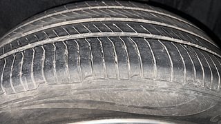 Used 2011 Volkswagen Polo [2010-2014] Highline1.2L (P) Petrol Manual tyres LEFT REAR TYRE TREAD VIEW