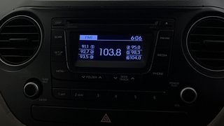 Used 2014 Hyundai Xcent SX 1.2 (O) Petrol Manual top_features Integrated (in-dash) music system