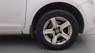 Used 2012 Hyundai i20 [2010-2012] Asta 1.4 CRDI Diesel Manual tyres RIGHT FRONT TYRE RIM VIEW