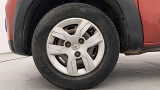 Used 2018 Renault Kwid [2015-2019] RXT Petrol Manual tyres LEFT FRONT TYRE RIM VIEW