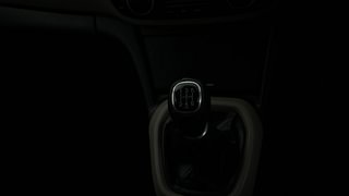 Used 2014 Hyundai Xcent SX 1.2 (O) Petrol Manual interior GEAR  KNOB VIEW