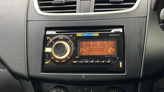 Used 2013 Maruti Suzuki Swift [2011-2017] VXi Petrol Manual top_features Integrated (in-dash) music system