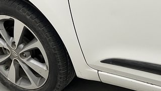 Used 2017 Hyundai Elite i20 [2014-2018] Asta 1.2 (O) Petrol Manual dents MINOR SCRATCH