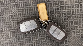 Used 2017 Hyundai Elite i20 [2014-2018] Asta 1.2 (O) Petrol Manual extra CAR KEY VIEW
