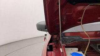 Used 2018 Renault Kwid [2015-2019] RXT Petrol Manual engine ENGINE RIGHT SIDE HINGE & APRON VIEW