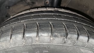 Used 2016 Maruti Suzuki Baleno [2015-2019] Delta Petrol Petrol Manual tyres LEFT FRONT TYRE TREAD VIEW