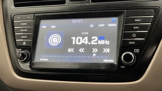 Used 2017 Hyundai Elite i20 [2014-2018] Asta 1.2 (O) Petrol Manual top_features Integrated (in-dash) music system