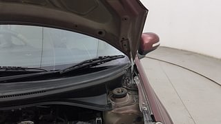 Used 2013 Honda Amaze [2013-2016] 1.2 VX i-VTEC Petrol Manual engine ENGINE LEFT SIDE HINGE & APRON VIEW