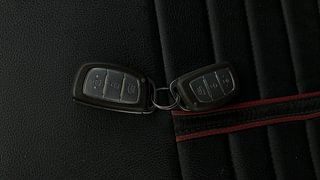 Used 2014 Hyundai Xcent SX 1.2 (O) Petrol Manual extra CAR KEY VIEW