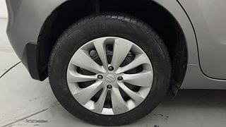 Used 2016 Maruti Suzuki Baleno [2015-2019] Delta Petrol Petrol Manual tyres RIGHT REAR TYRE RIM VIEW