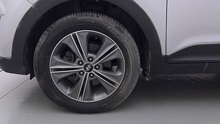 Used 2017 Hyundai Creta [2015-2018] 1.6 SX Plus Auto Diesel Automatic tyres LEFT FRONT TYRE RIM VIEW