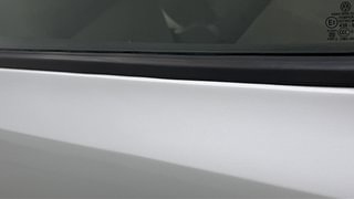 Used 2011 Volkswagen Polo [2010-2014] Highline1.2L (P) Petrol Manual dents MINOR SCRATCH