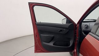 Used 2018 Renault Kwid [2015-2019] RXT Petrol Manual interior LEFT FRONT DOOR OPEN VIEW