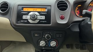 Used 2013 Honda Amaze [2013-2016] 1.2 VX i-VTEC Petrol Manual interior MUSIC SYSTEM & AC CONTROL VIEW