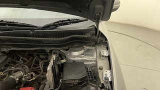 Used 2020 Maruti Suzuki Vitara Brezza [2016-2020] ZDi Plus Diesel Manual engine ENGINE LEFT SIDE HINGE & APRON VIEW