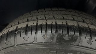 Used 2019 Hyundai Grand i10 [2017-2020] Sportz 1.2 Kappa VTVT Petrol Manual tyres LEFT REAR TYRE TREAD VIEW