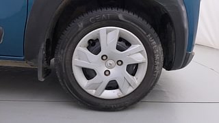 Used 2022 Renault Kwid 1.0 RXT AMT SCE Petrol Automatic tyres RIGHT FRONT TYRE RIM VIEW