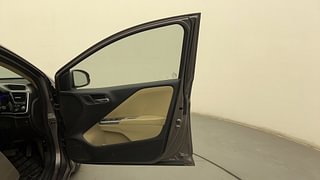 Used 2015 Honda City VX CVT Petrol Automatic interior RIGHT FRONT DOOR OPEN VIEW