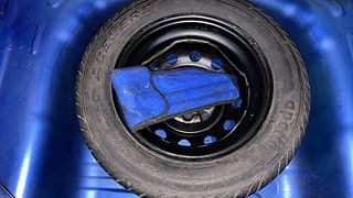 Used 2015 Hyundai Eon [2011-2018] Magna + 1.0 Petrol Manual tyres SPARE TYRE VIEW