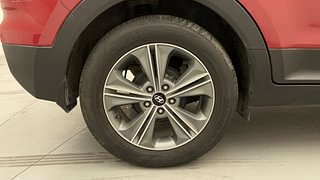 Used 2016 Hyundai Creta [2015-2018] 1.6 SX Plus Auto Petrol Petrol Automatic tyres RIGHT REAR TYRE RIM VIEW