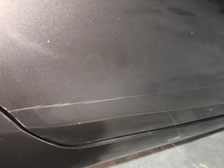 Used 2017 Maruti Suzuki Swift [2014-2017] VXI (O) Petrol Manual dents MINOR SCRATCH