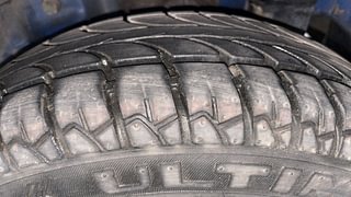 Used 2015 Hyundai Eon [2011-2018] Magna + 1.0 Petrol Manual tyres LEFT REAR TYRE TREAD VIEW