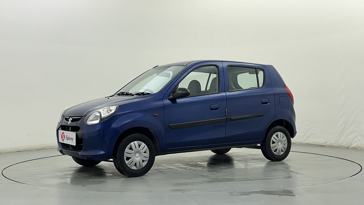 LEFT FRONT CORNER VIEW