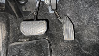 Used 2024 maruti-suzuki Fronx Delta Plus 1.2L AMT Petrol Automatic interior PEDALS VIEW