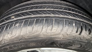 Used 2016 Ford EcoSport [2015-2017] Titanium 1.5L Ti-VCT Petrol Manual tyres RIGHT REAR TYRE TREAD VIEW