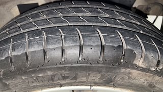 Used 2016 Hyundai Grand i10 [2013-2017] Asta 1.2 Kappa VTVT Petrol Manual tyres LEFT REAR TYRE TREAD VIEW