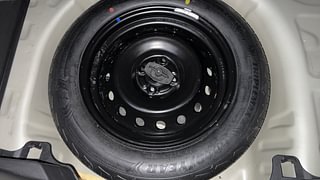Used 2024 maruti-suzuki Fronx Delta Plus 1.2L AMT Petrol Automatic tyres SPARE TYRE VIEW