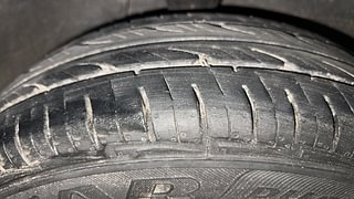 Used 2013 Maruti Suzuki Alto 800 [2012-2016] Lxi Petrol Manual tyres RIGHT FRONT TYRE TREAD VIEW