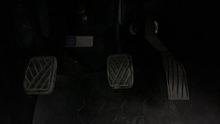 Used 2017 Maruti Suzuki Swift [2014-2017] VXI (O) Petrol Manual interior PEDALS VIEW