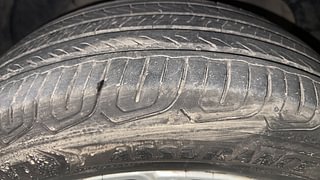 Used 2016 Ford EcoSport [2015-2017] Titanium 1.5L Ti-VCT Petrol Manual tyres LEFT FRONT TYRE TREAD VIEW