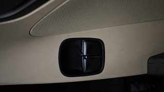Used 2015 Hyundai Eon [2011-2018] Magna + 1.0 Petrol Manual top_features Power windows