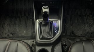 Used 2016 Hyundai Creta [2015-2018] 1.6 SX Plus Auto Petrol Petrol Automatic interior GEAR  KNOB VIEW